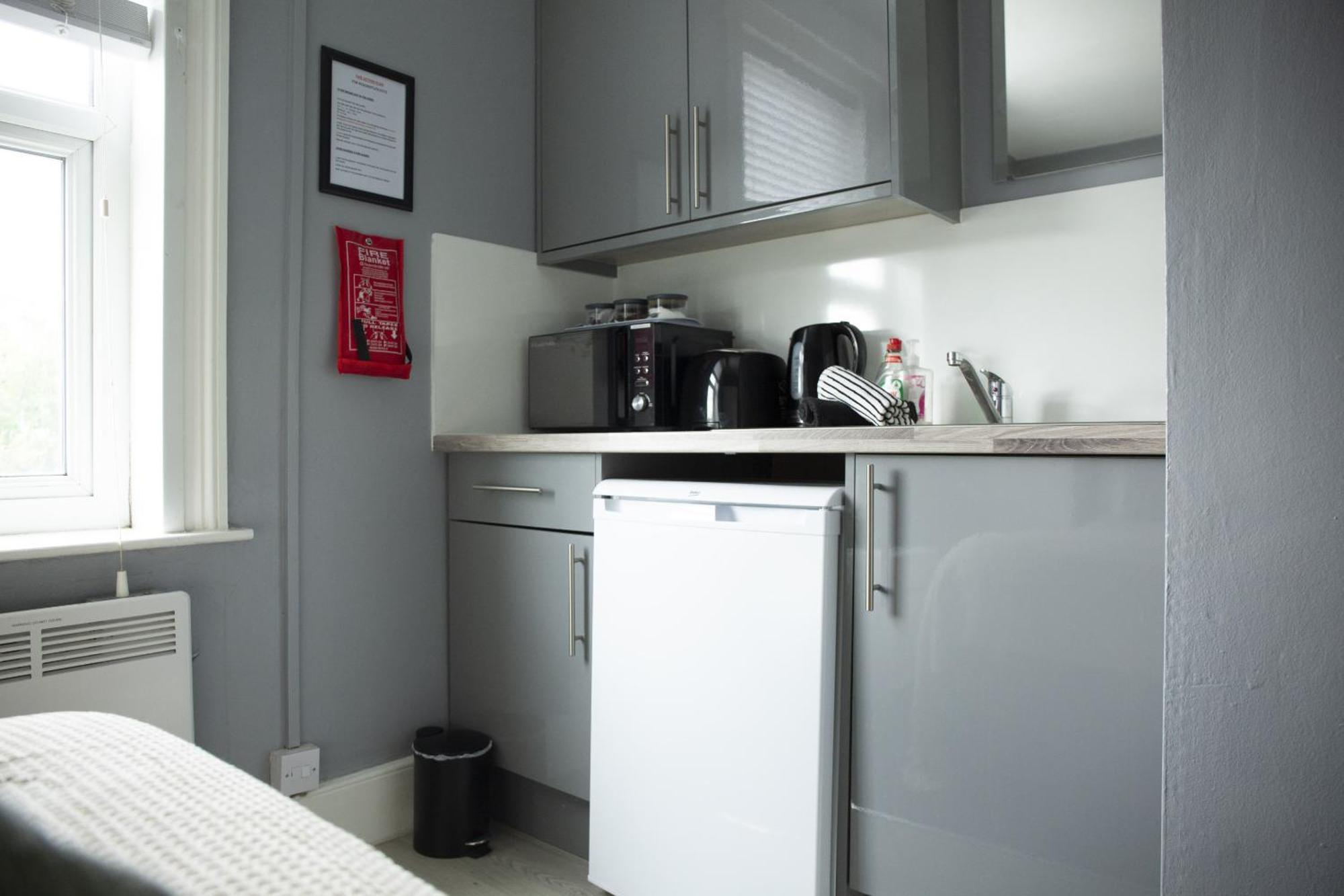34 Evesham Road - Double Rooms Shottery Pokoj fotografie