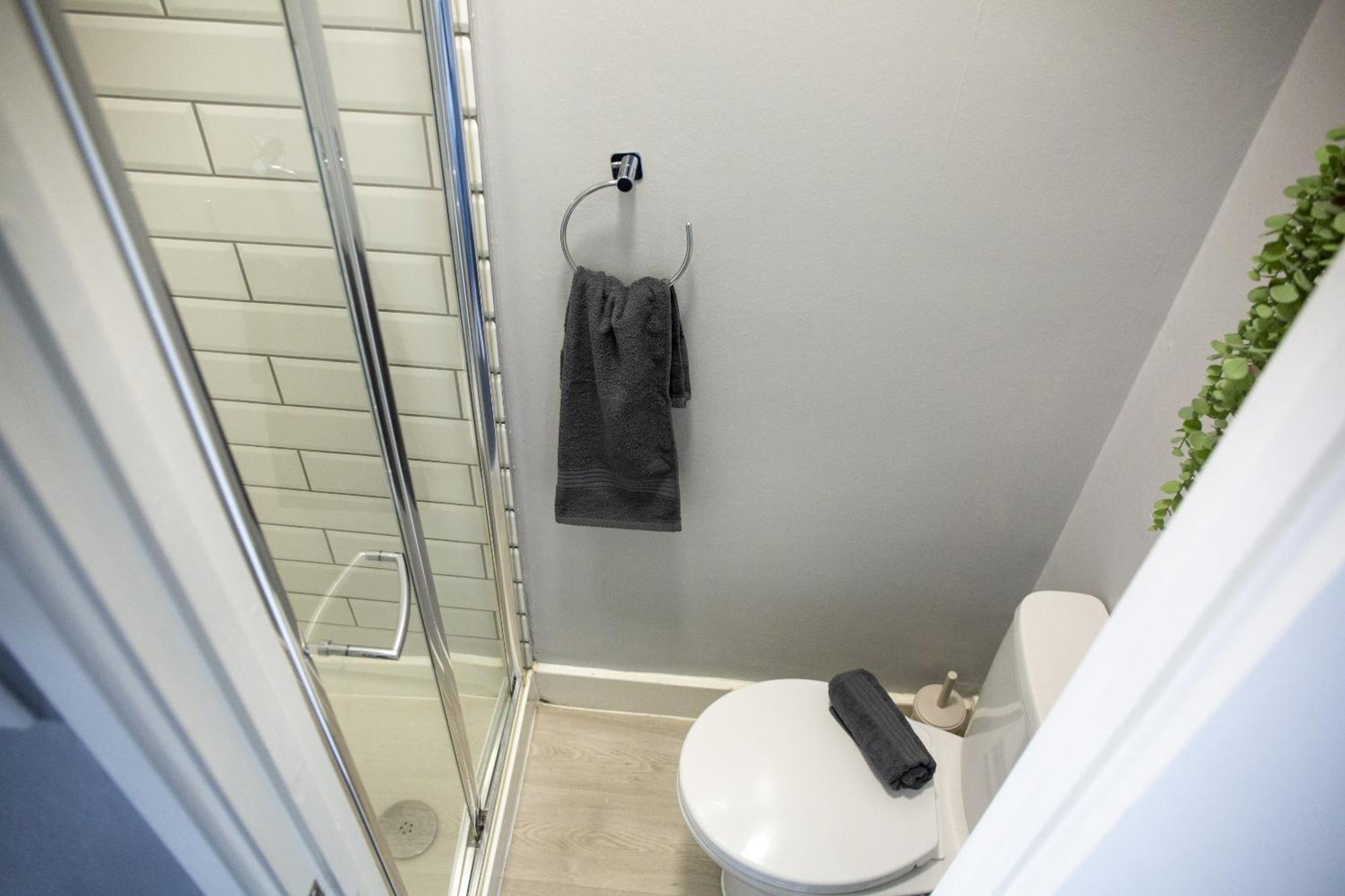 34 Evesham Road - Double Rooms Shottery Pokoj fotografie