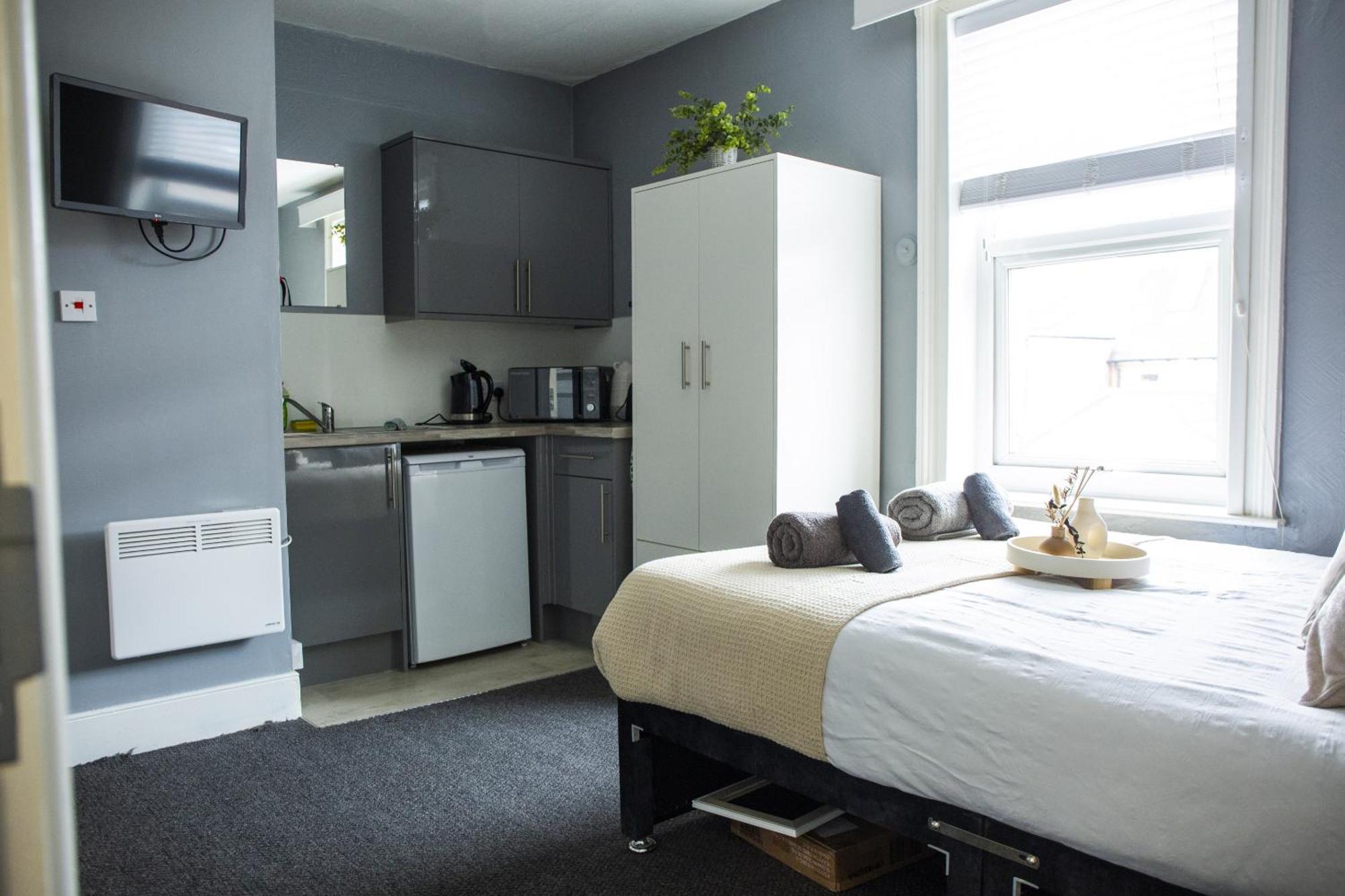 34 Evesham Road - Double Rooms Shottery Pokoj fotografie
